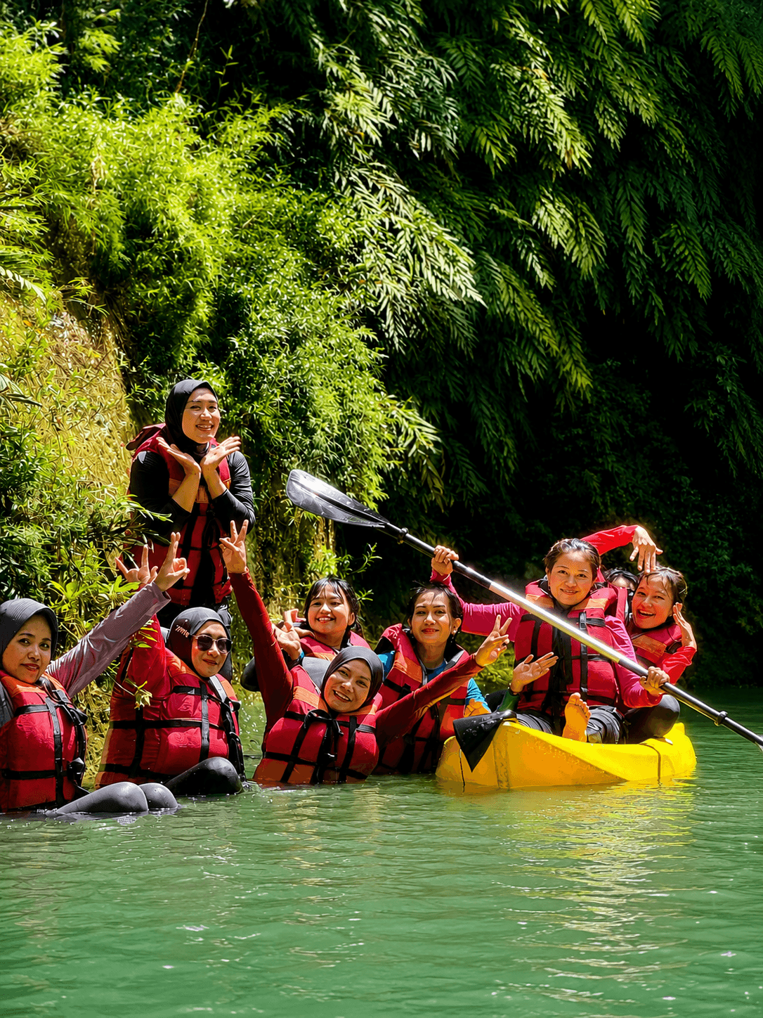 Galeri Batu Lumpang Luxuri Tour Package 2
